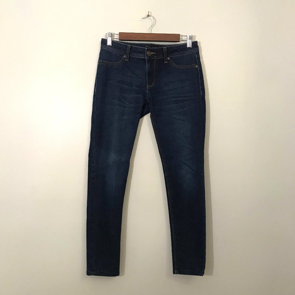 DL1961 Emma Legging Dark Wash Blue Jeans Size 27